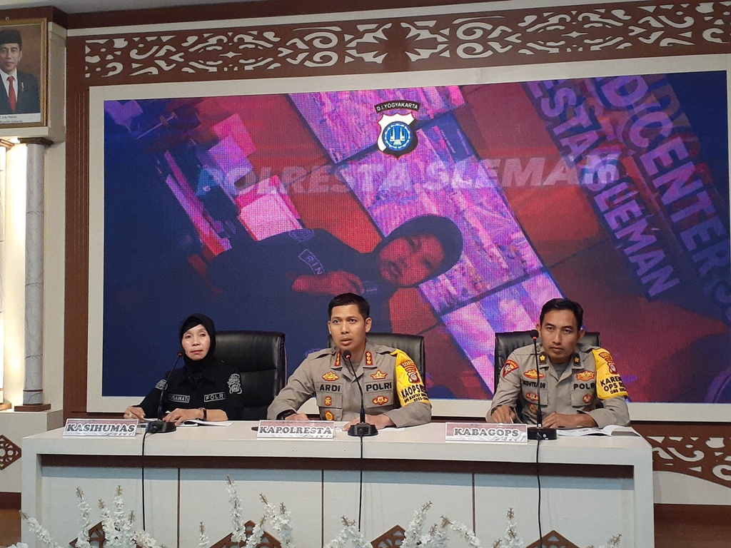 Kapolresta Sleman Kombes Pol Ardi Yuswanto mengatakan, layanan penitipan barang gratis itu dilayani di kantor Polresta Sleman hingga Polsek.