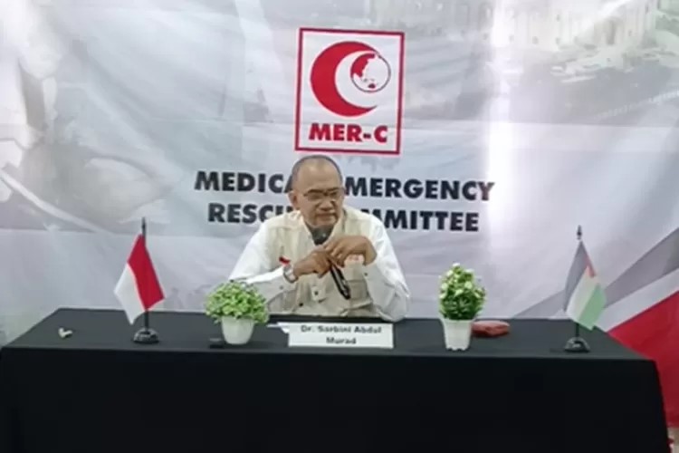 Ketua MER-C menjelaskan keadaan terkini Rumah Sakit Indonesia di Gaza yang menjadi markas militer Israel (Twitter @mercindonesia)
