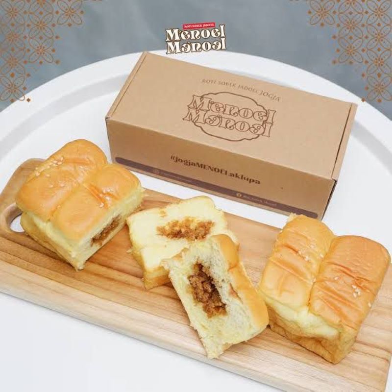 Roti Sobek Menoel. (Facebook/Jajanan oleh - oleh Jogja)