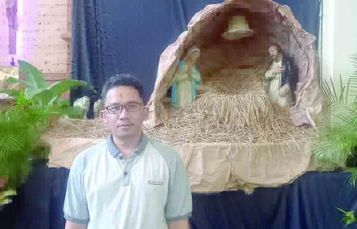 Calon romo atau Frater (Fr) Craver Swandono SJ  (Gereja Katolik Santo Antonius Padua Kotabaru, Jogja)