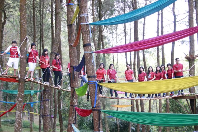 Top Selfie Pinusan Kragilan - https://humas.jatengprov.go.id/