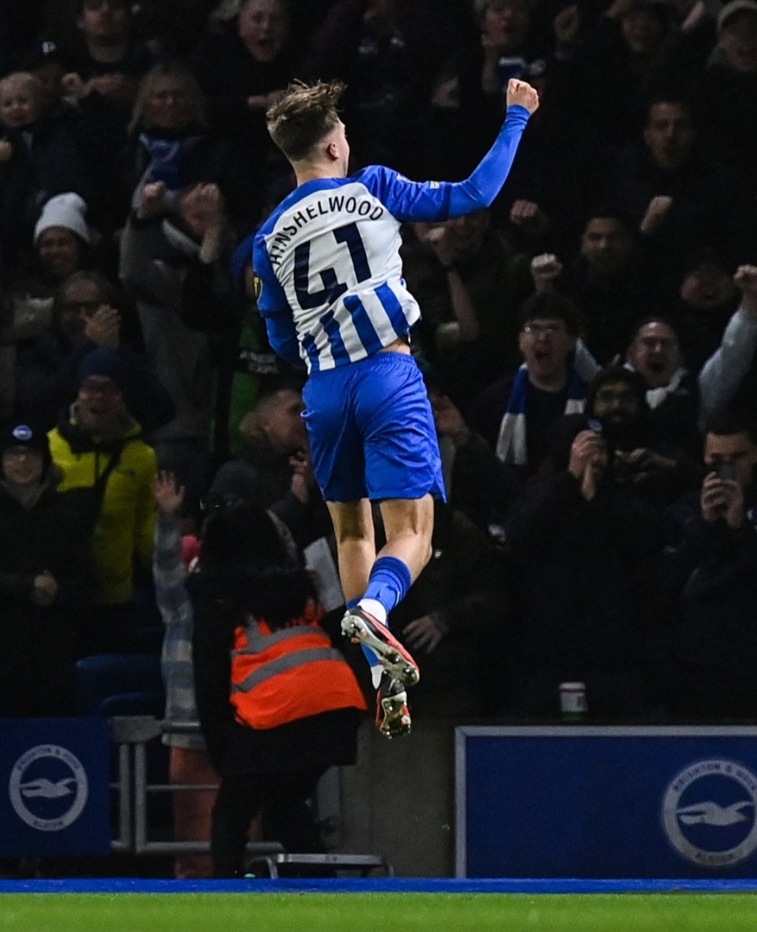 TERBANG: Brighton kalahkan Tottenham Hotspurs dengan skor 4-2. (premier league)