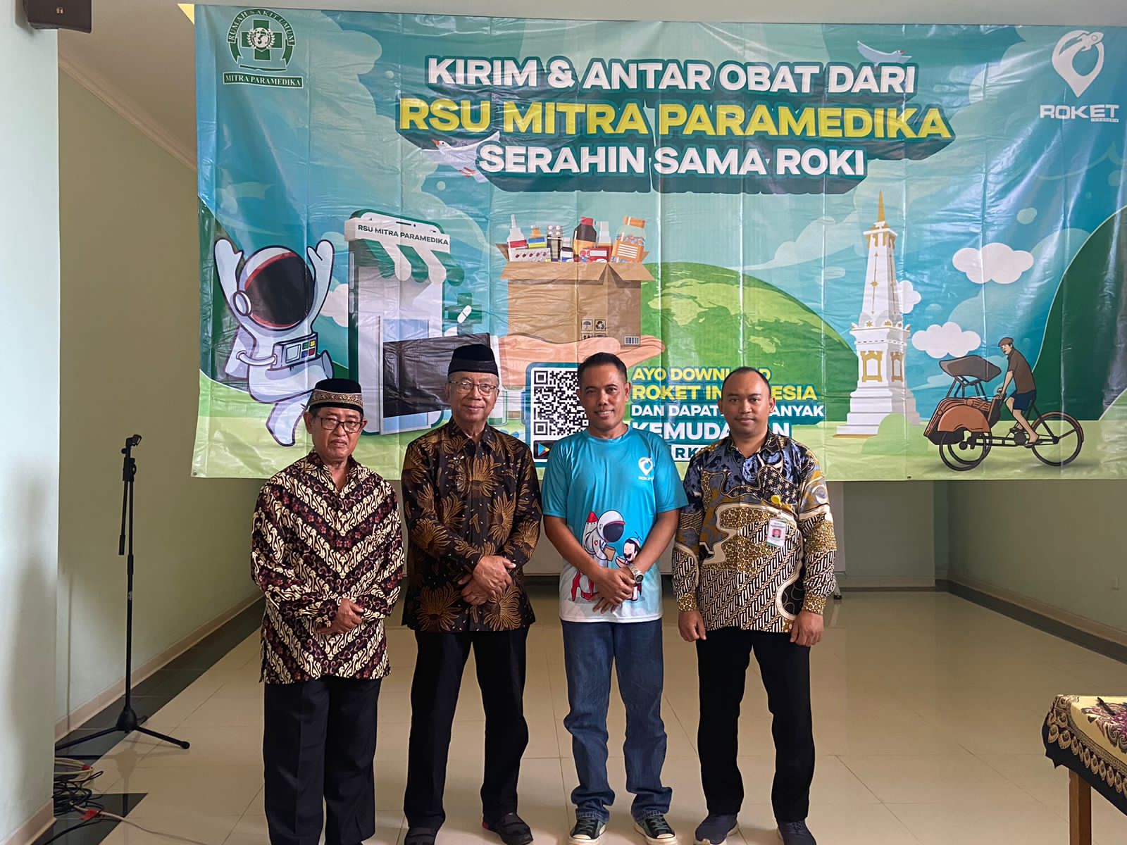 ANTAR OBAT: RSU Mitra Paramedika bekerjasama dengan Roket Indonesia meluncurkan Pak Anto (Paket Antar Obat).  (ISTIMEWA)