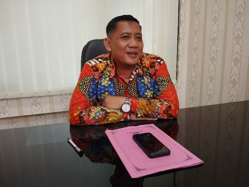 SELAMATKAN: Kasatreskrim Polres Purworejo AKP Catur Agus Yudo Praseno saat ditemui di ruang kerjanya Selasa (2/1). (JIHAN ARON VAHERA/RADAR JOGJA)