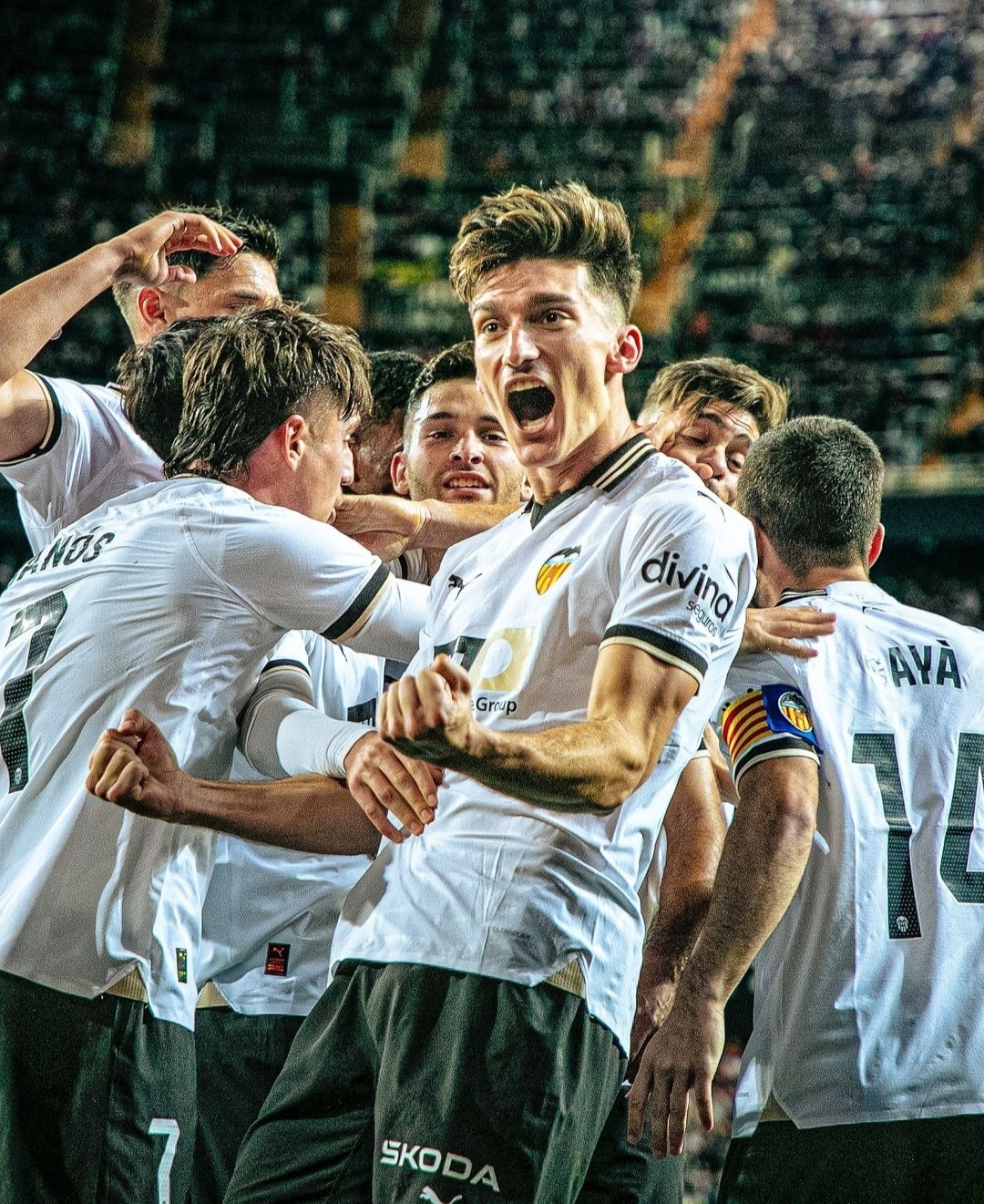 KOMPAK: Para pemai  Valencia rayakan gol Pepelu. (Ig valenciacf)