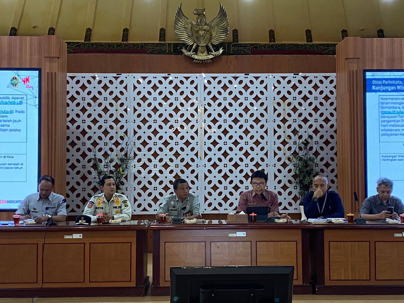 Foto : Suasana Jumpa Pers Di Gedung Balai Kota Jogjakarta, Jumat (05/01/2024).   (foto: Agung Dwi Prakoso / Radar Jogja)