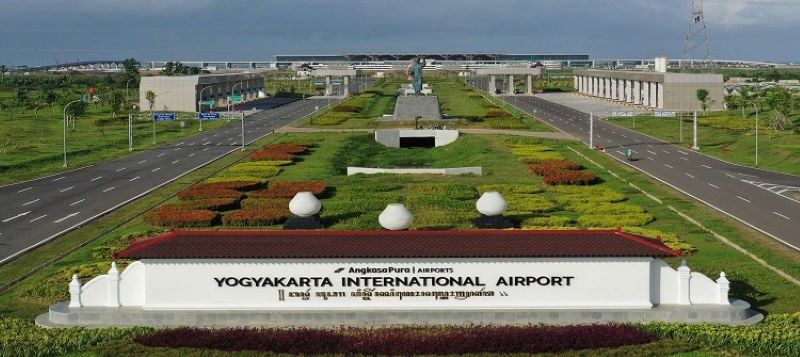 Bandara Yogjakarta International Airport (YIA) Kulon Progo, Yogyakarta. (lavatourmerapijogja.com)