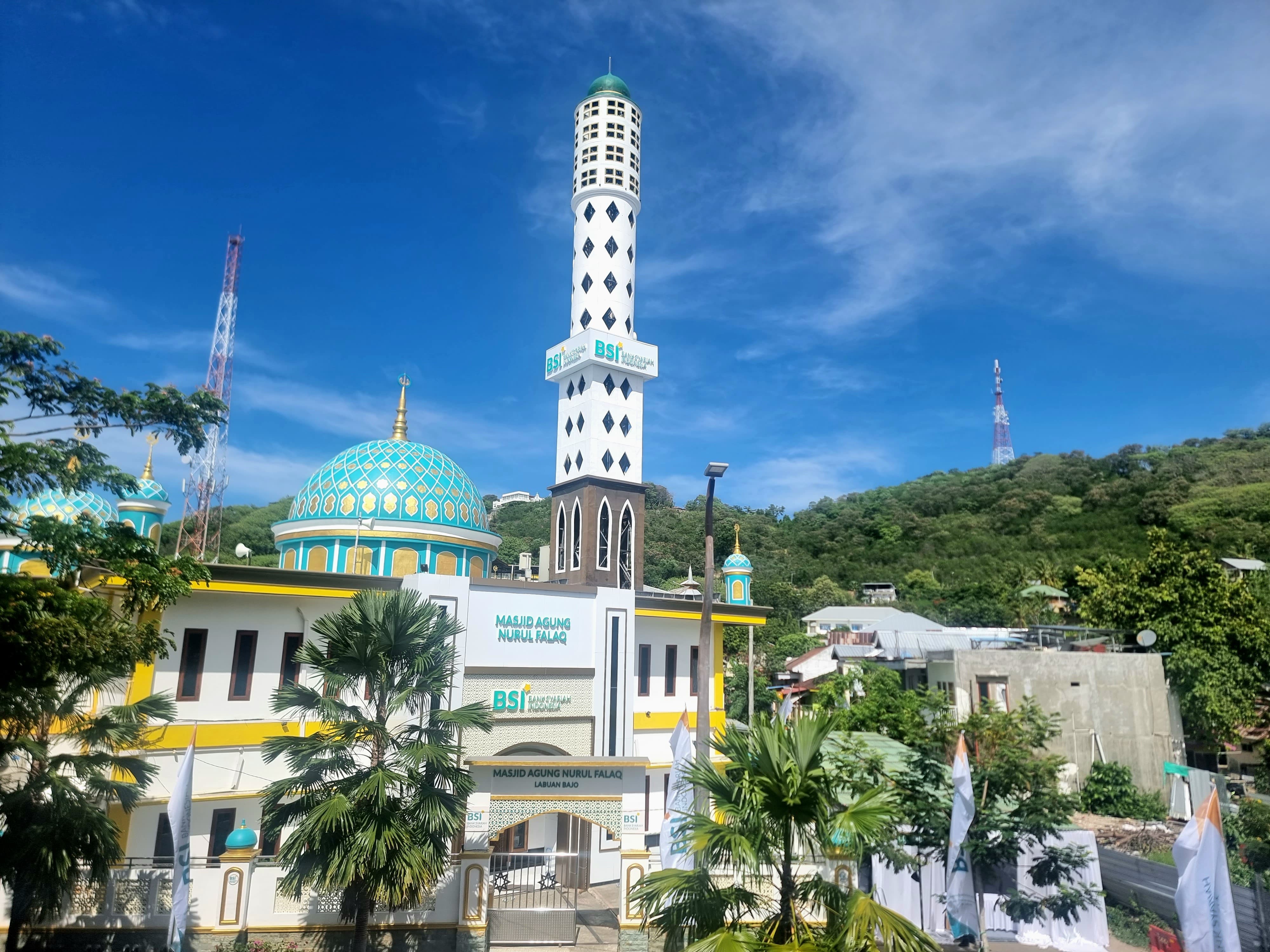 Salah satu masjid yang didirikan BSI