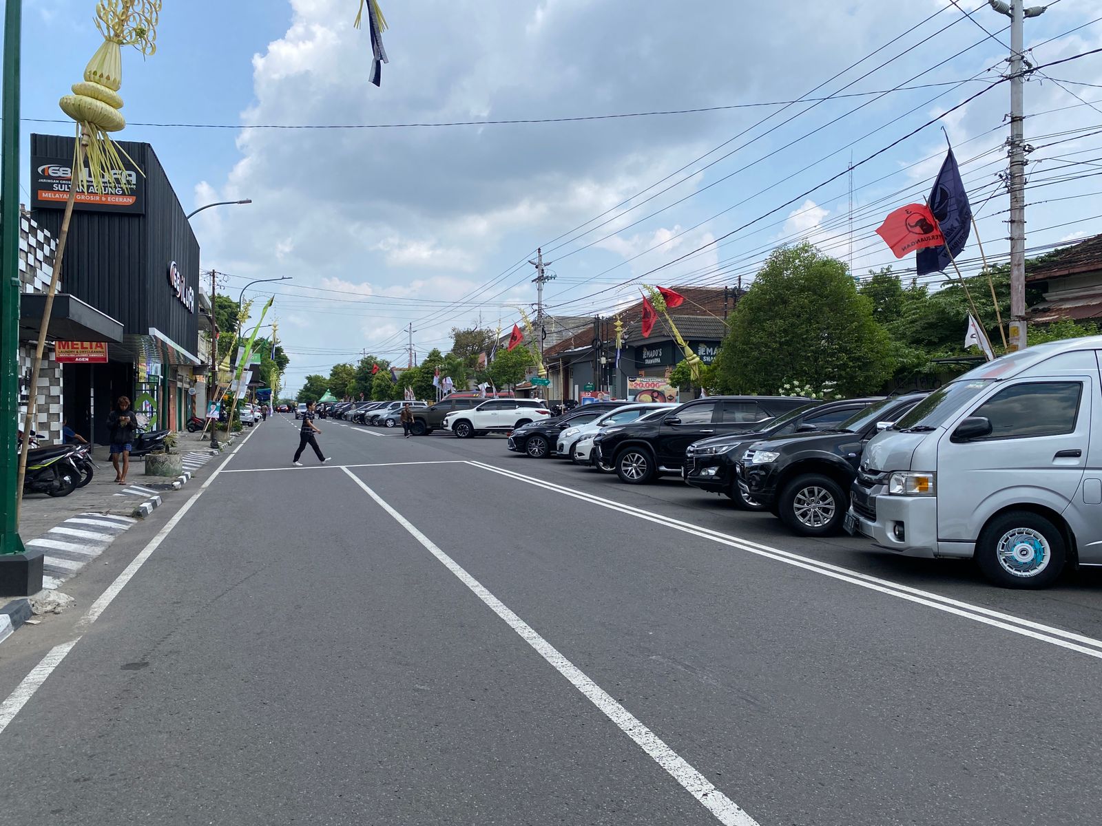 Foto : Situasi Kantong Parkir Taman Pintar dan Jalan Sultan Agung.