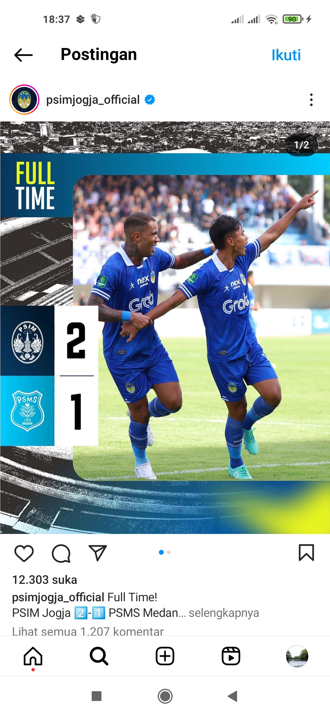 YAKIN: Pemain PSIM merayakan gol melawan PSMS Medan di Stadion Mandala Krida Jumat (12/1).