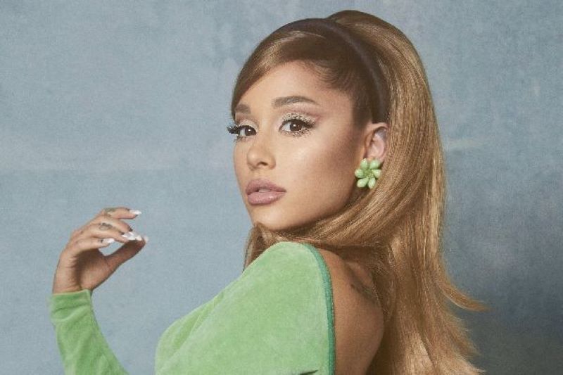 Penyanyi kebangsaan Amerika Serikat Ariana Grande rilis lagu baru