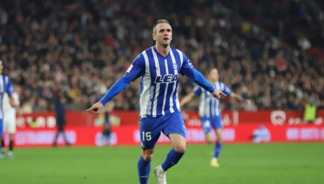 Selebrasi Kike Garcua usai jebol gawang Sevilla (ig deportivoalaves)