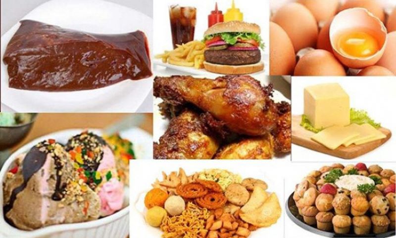 Makanan berlemak tinggi kolesterol.