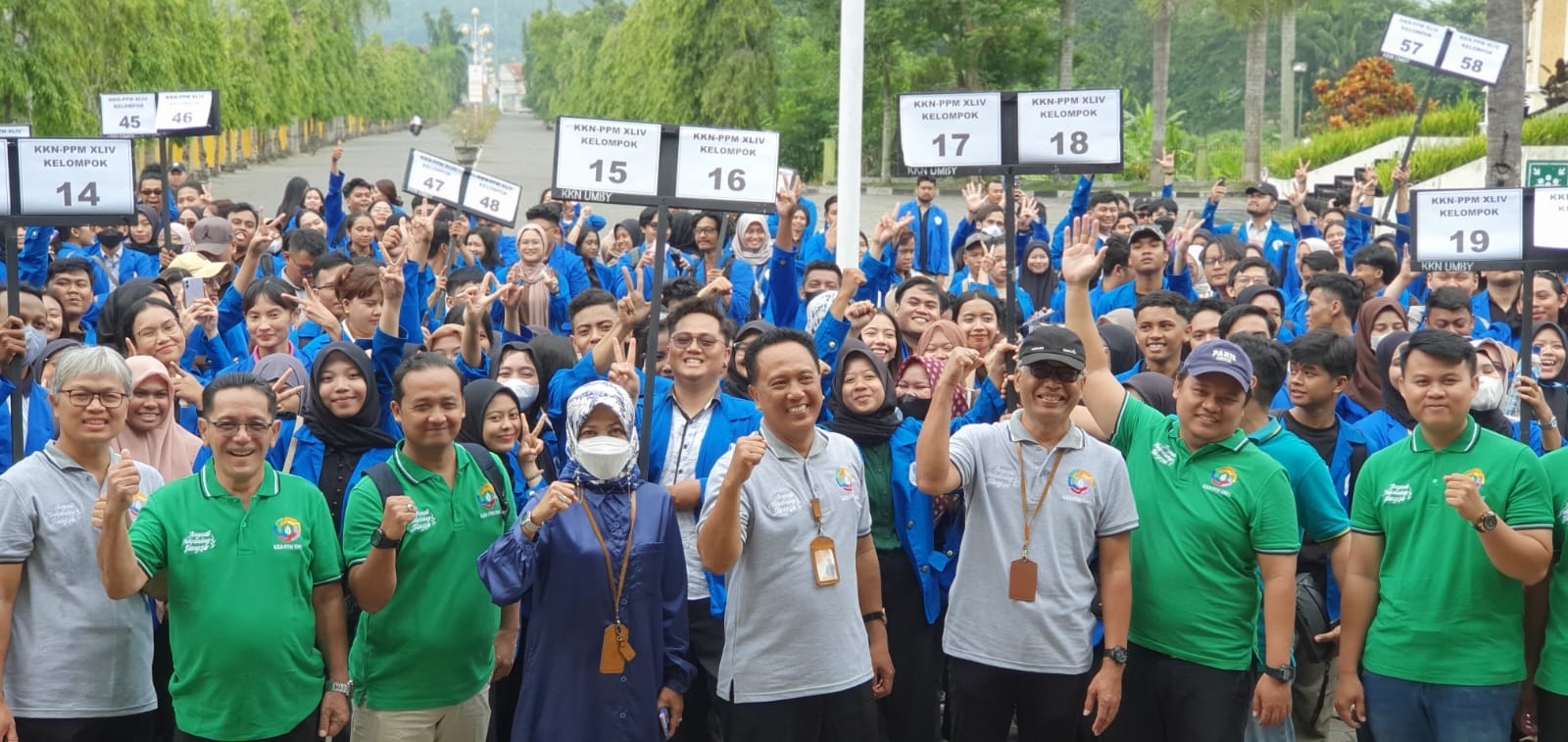 Pelepasan Kuliah Kerja Nyata (KKN) PPM (Program Pemberdayaan Masyarakat) Universitas Mercu Buana Yogyakarta Jl Wates Rabu (17/1/2024).