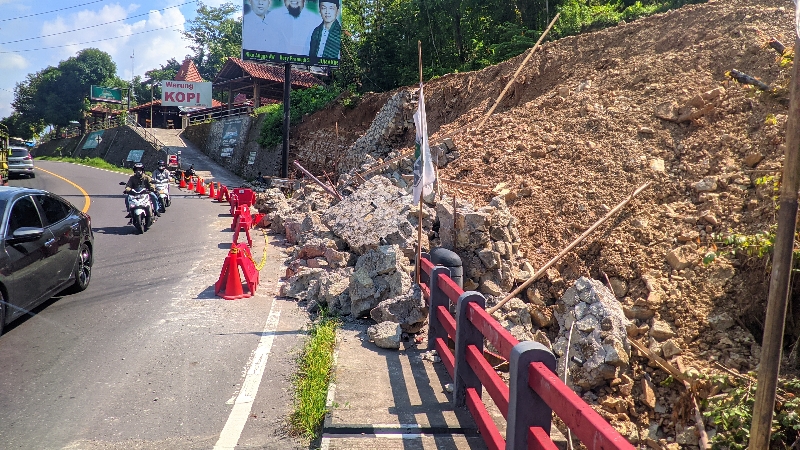 WASPADA: Tanah yang berpotensi mengalami bencana tanah longsor di Gunungkidul.