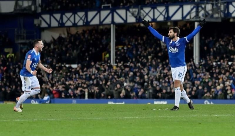 selebrasi Andre Gomes usai tendangan bebasnya berhasil jebol gawang Crystal Palace (ig everton)