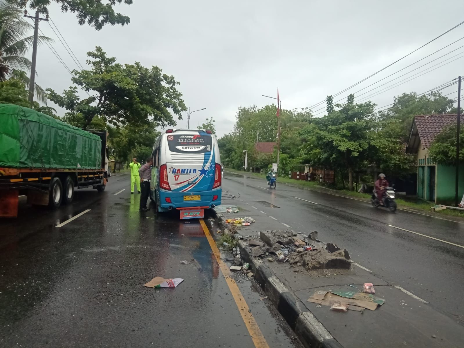 AMANKAN: Polres Kulon Progo melakukan tindakan pengamanan pada area sekitar TKP.