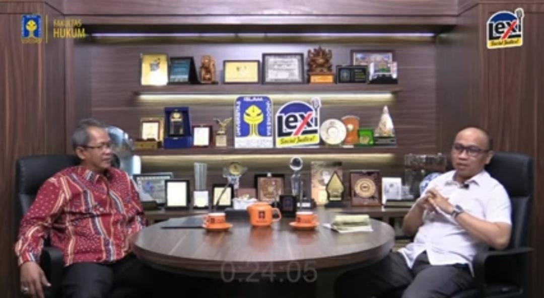 JADI SOROTAN - Tangkapan layar diskusi bertajuk Lexi Podcast #1 bertajuk Netralitas, ASN, TNI, Polri dan Penyelenggara Pemilu 2024 yang disiarkan melalui Youtube FH UII pada Jumat (19/1/2024)