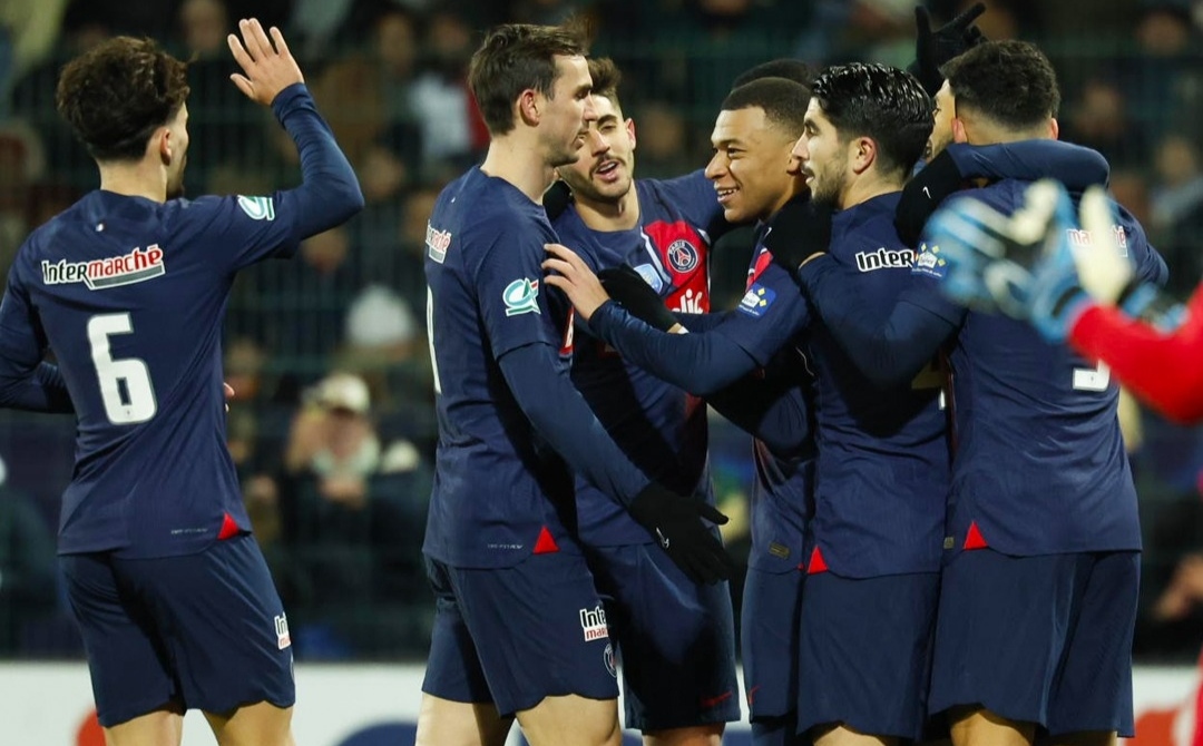 Selebrasi penggawa PSG usai Kylian Mbappe jebol gawang Orleans (ig psg)