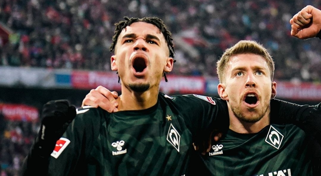 Selebrasi penggawa Werder Bremen usai taklukkan Bayern Munich (ig werderbremen)