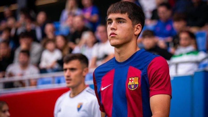 Pau Cubarsi Jalani debut bersama Barcelona saat menghadapi Real betis (ISTIMEWA)