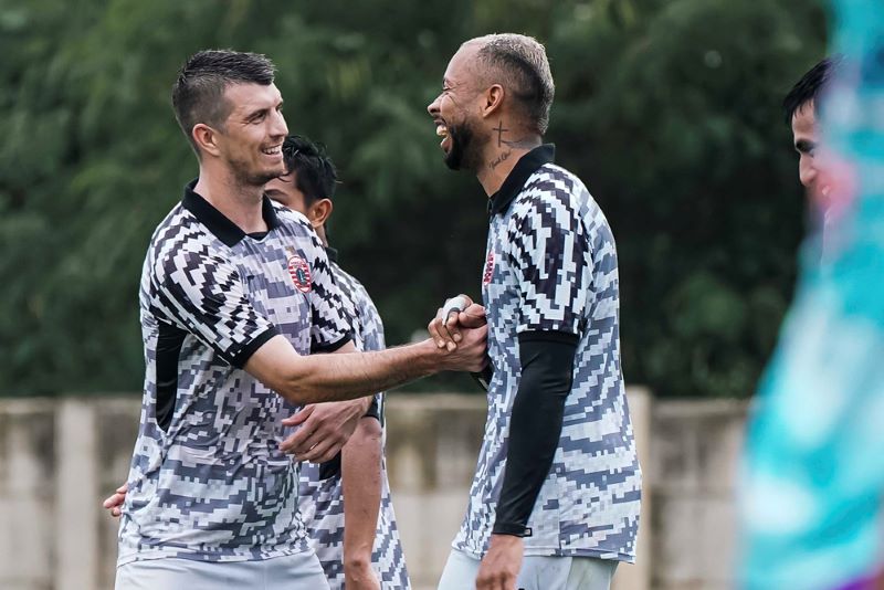 Lakoni Uji Coba kontra Dejan FC, Persija menang 8-1, Gustavo Almeida sumbang hattrick (ligaindonesiabaru)