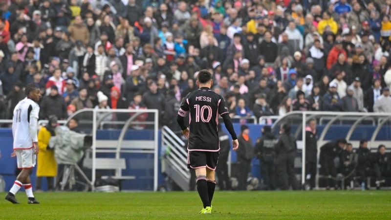 Inter Miami yang diperkuat Lionel Messi dan Luis Suarez kembali telan hasil minor saat menghadapi FC Dallas (ESPN)