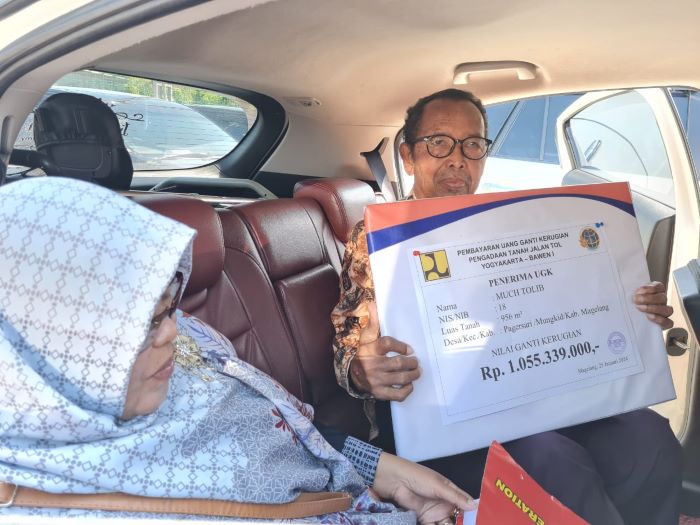 SEMRINGAH: Meski sedang sakit, Much Tolib harus datang ke lokasi untuk mendapat UGR karena terdampak proyek pembangunan tol Jogja-Bawen.