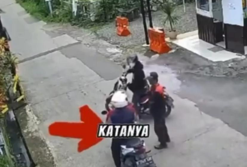 Aksi Heroik! Satpam Berjiwa Kesatria Berhasil Gagalkan Aksi Maling Motor di Kompleks Perumahan