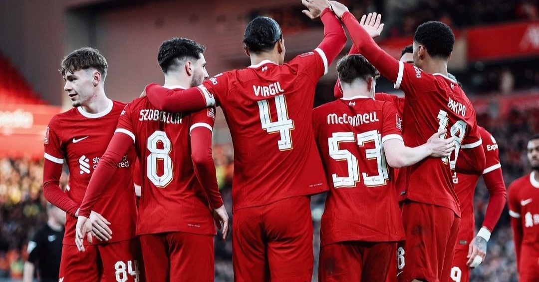 Selebrasi penggawa Liverpool usai taklukkan Norwich City 5-2 (ig liverpoolfc)
