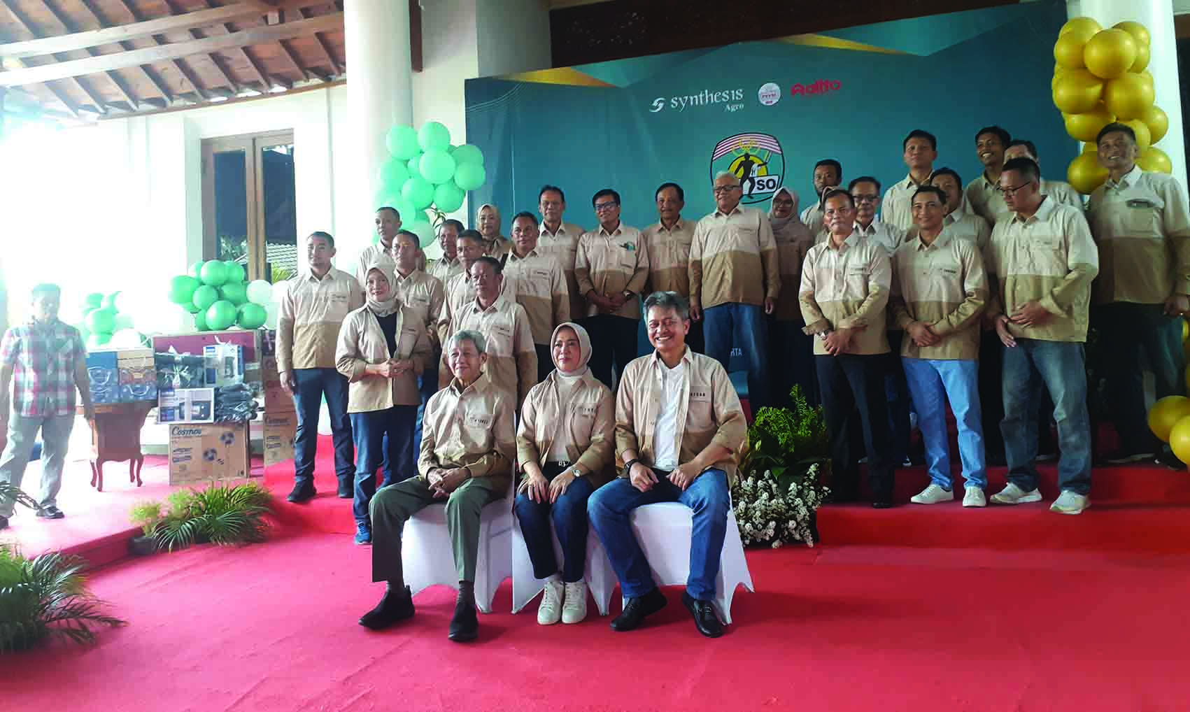 TEKAD: Para pengurus antarwaktu (PAW) 2021-2025 Yuso Jogjakarta berfoto bersama usai pengukuhan dan tasyakuran, Sabtu (27/1).