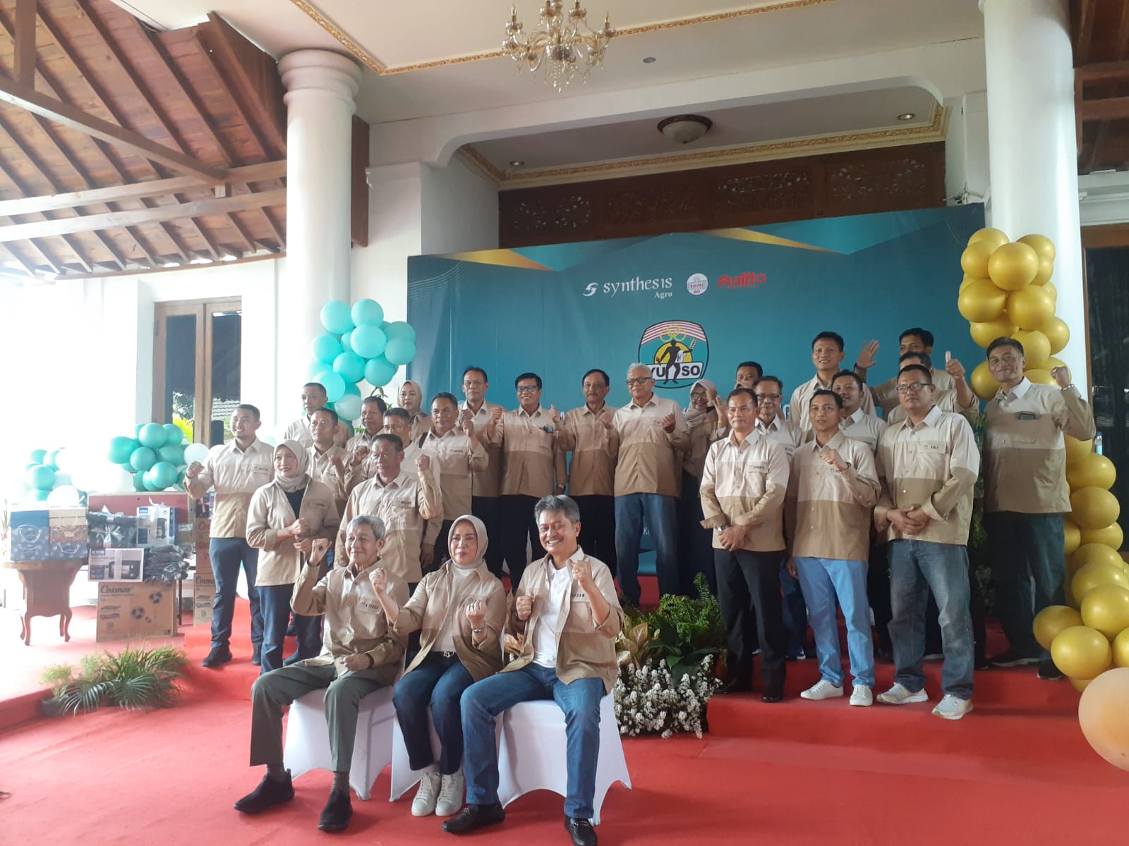Keterangan Para pengurus antarwaktu (PAW) 2021-2025 Yuso Jogja saat berfoto bersama