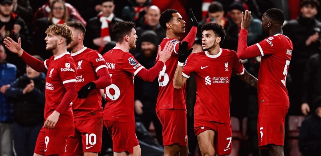 Selebrasi penggawa liverpool usai jebol gawang Chelsea (ig Liverpoolfc)