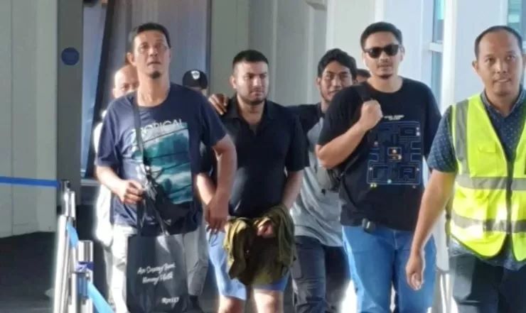warga Meksiko diduga anggota gengster di Nganjuk, Jatim, dan telah tiba di Bali pada Kamis (31/1/2024). (Andre Sulla/Radar Bali)