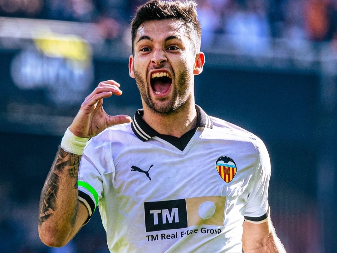 Selebrasi Hugo Duro usai membawa Valencia unggul cepat di awal laga (ig valenciacf)