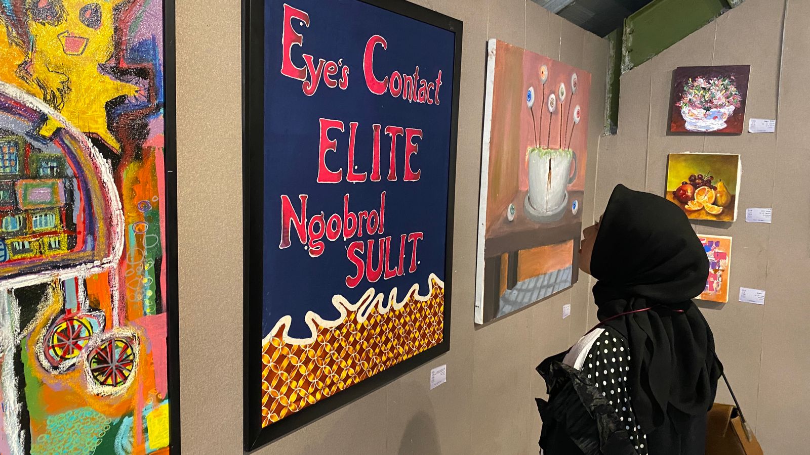 Pameran Terus Terang yang digelar di Galeri Hotel Prawirotaman lantai 4.