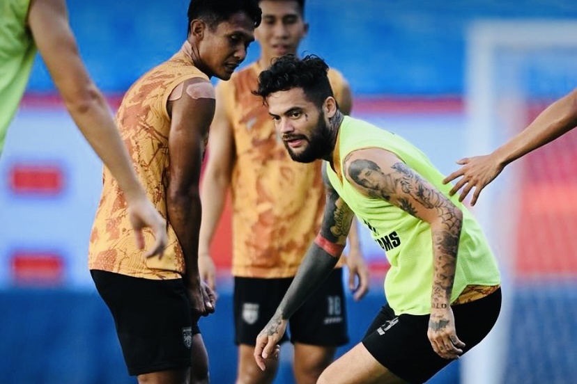 FOKUS: Para pemain Borneo FC jalani latihan dengan tingkat fokus lebih tinggi (ligaindonesiabaru)