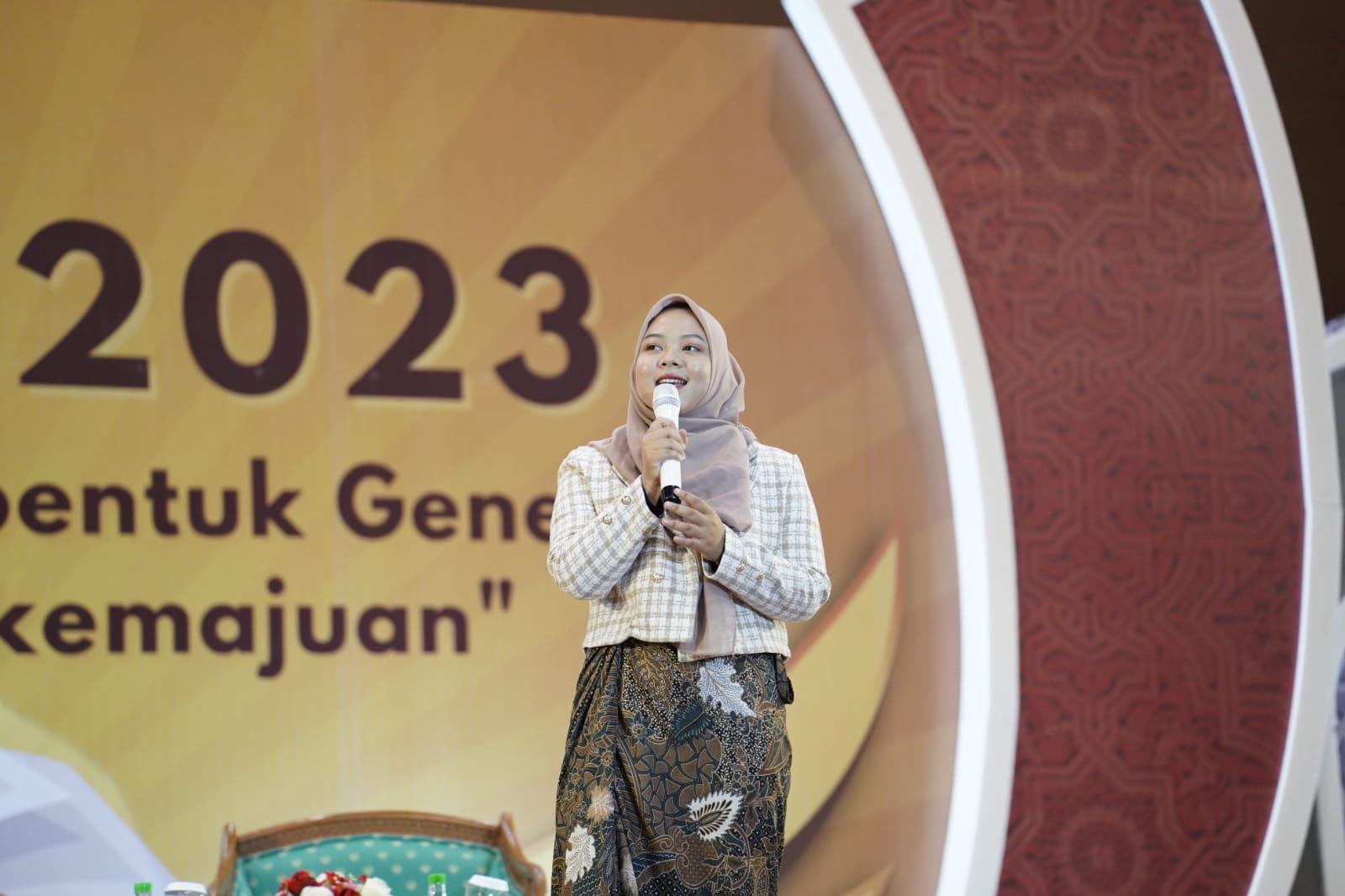 Presiden BEM KM UMY Siti Mauliani