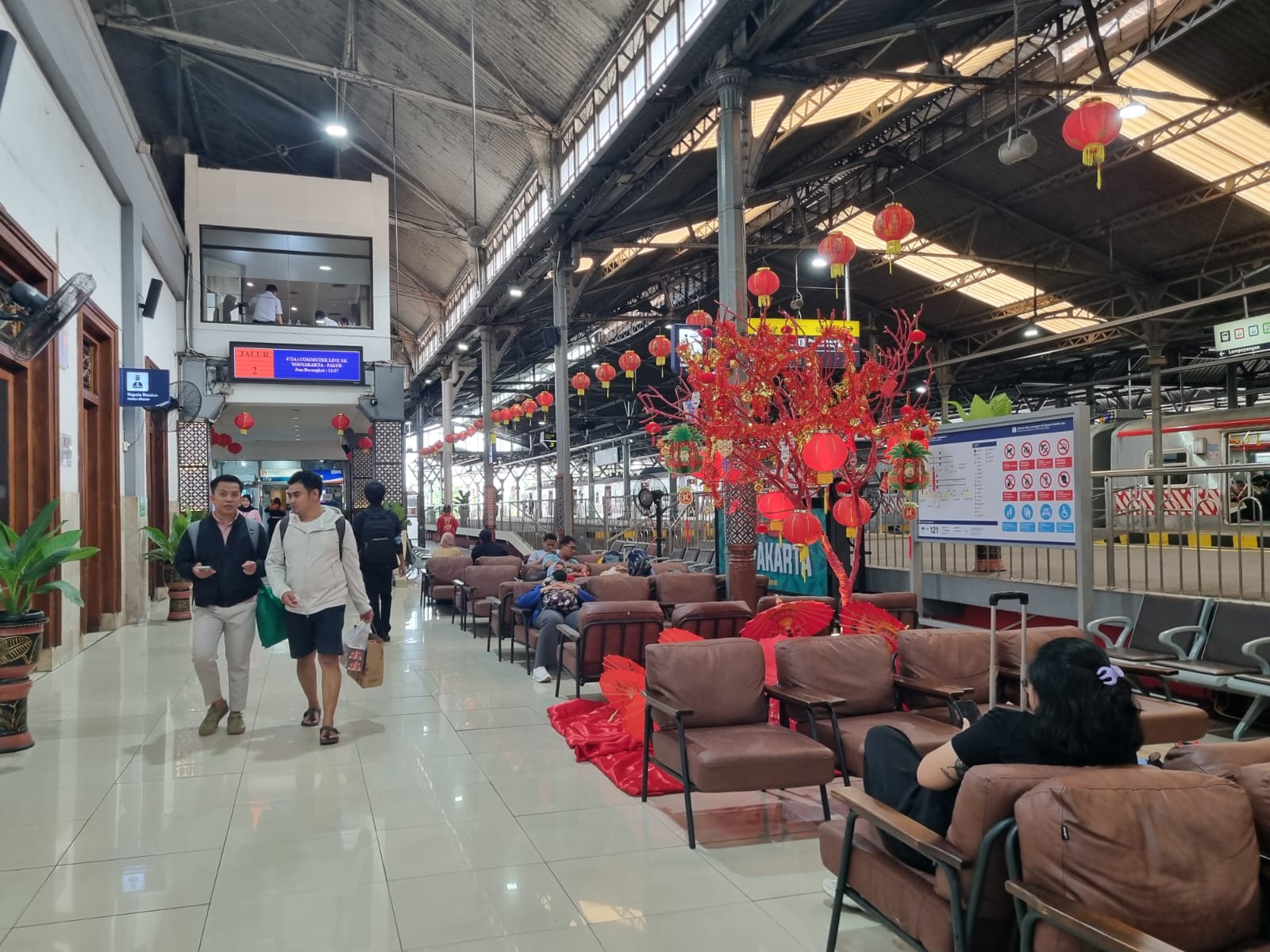 PILIHAN: Suasana di Stasiun Tugu di wilayah Daop 6 Yogyakarta.