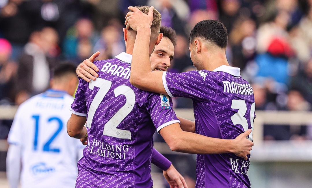 Selebrasi penggawa Fiorentina usai cetak gol ke gawang Frosinone (ig acffiorentina)