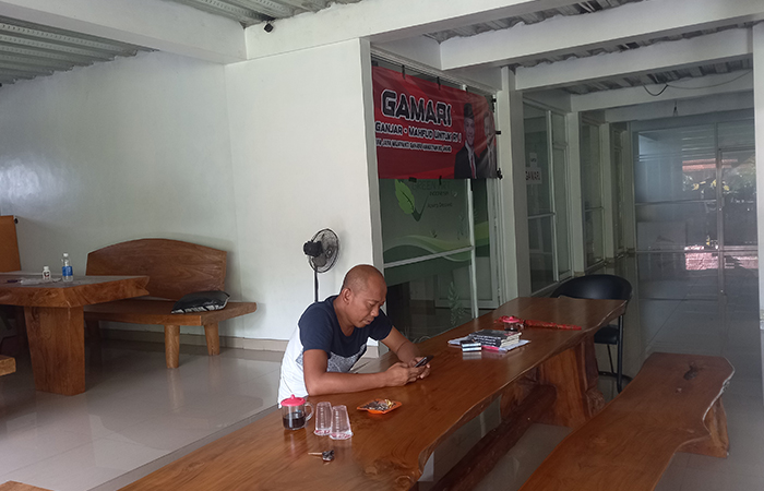 Suasana di Posko Pemenangan Ganjar-Mahfud di Wojo, Banguntapan, Bantul, kemarin (15/2).Khairul Ma