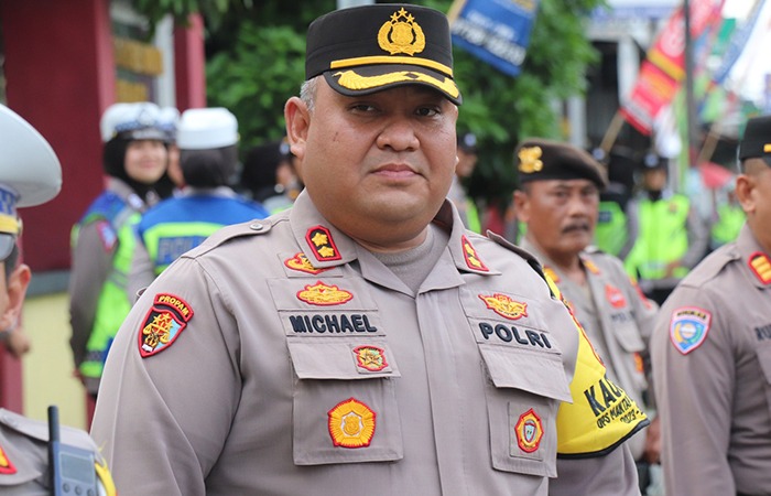 BERTEKAD: AKBP Muchael Risakotta menjabat sebagai Kapolresta Bantul sejak Juli 2023. Selama tujuh bulan, dia telah mengantongi dua penghargaan terkait pelayanan