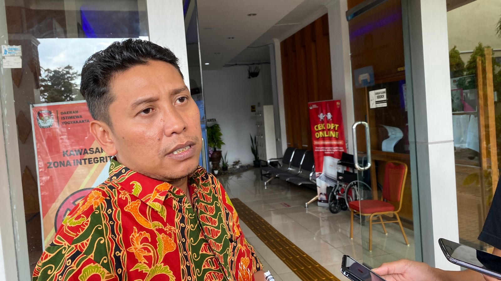 Ketua Komisi Pemilihan Umum (KPU) DIY, Ahmad Shidqi, Senin (19/2/2024).