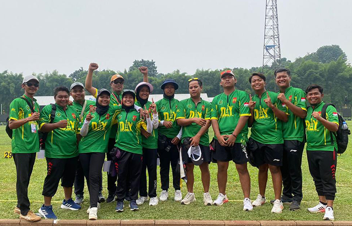 Para atlet panahan DIJ saat menjalani latihan rutin.