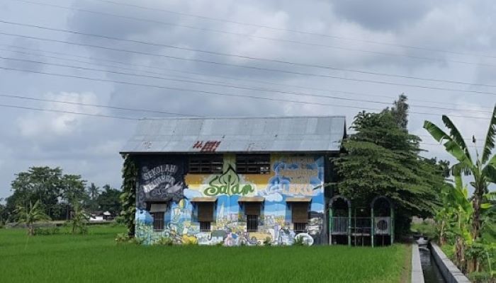 Sekolah Sanggar Anak Alam di Bantul Yogyakarta