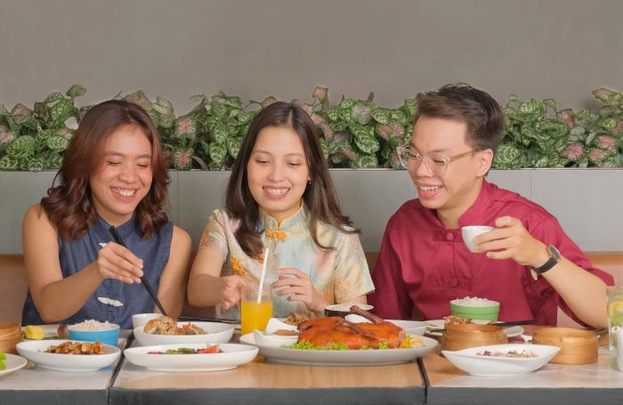 GAiA semeja Asian Kitchen menyajikan authentic Chinese food yang dapat dinikmati bersama keluarga maupun kerabat.