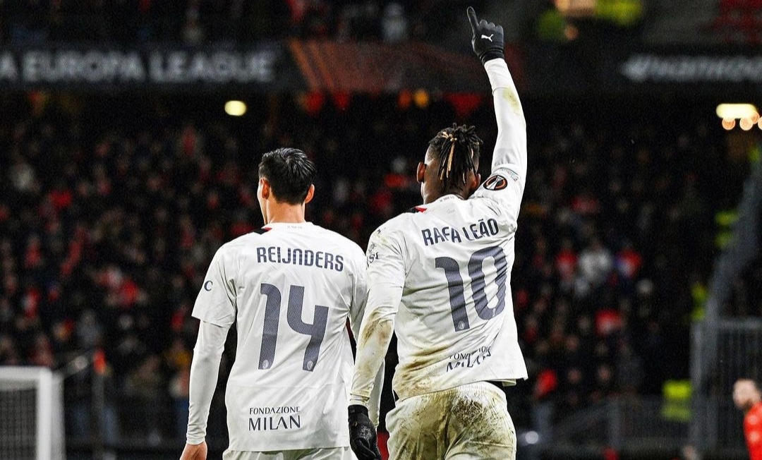 Walau menelan kekalahan, AC Milan tetap melaju ke babak 8 besar Europa League karena menang dalam agregat dari Rennes (ig acmilan)