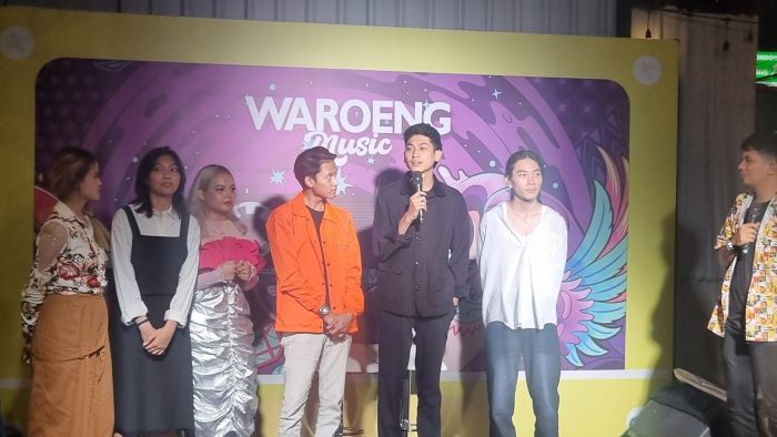 Waroeng Steak and Shake berkolaborasi dengan sejumlah musisi dan anak muda berbakat untuk membuat sebuah album musik
