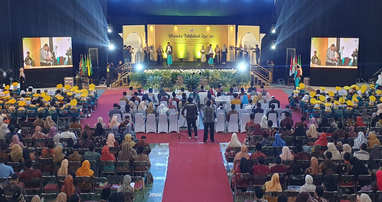 JADI PENERUS - Wisuda Tahfidzul Quran dan Award 2024 di GOR Siyono, Playen Sabtu (24/2/2024)