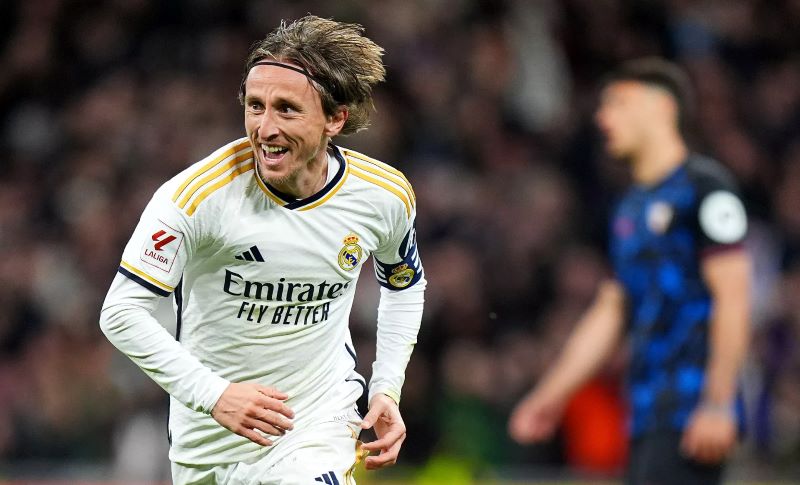 TUA-TUA KELADI: Luka Modric memastikan kemenangan Real Madrid atas Sevilla berkat satu golnya